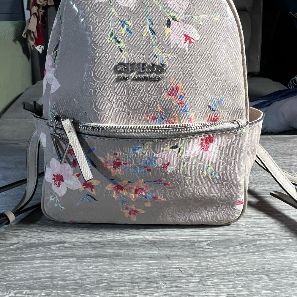 GUESS Floral Patterned Backpack - Picture 6 of 7